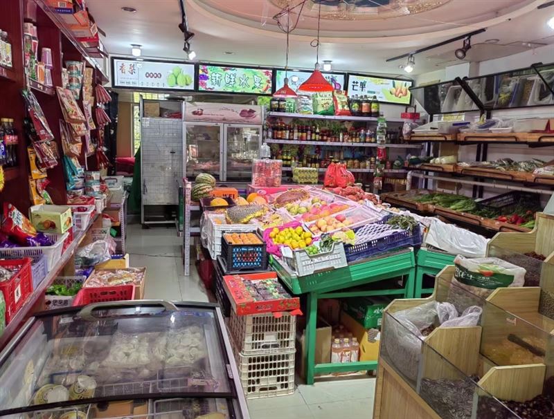 平价蔬菜店现对外转让