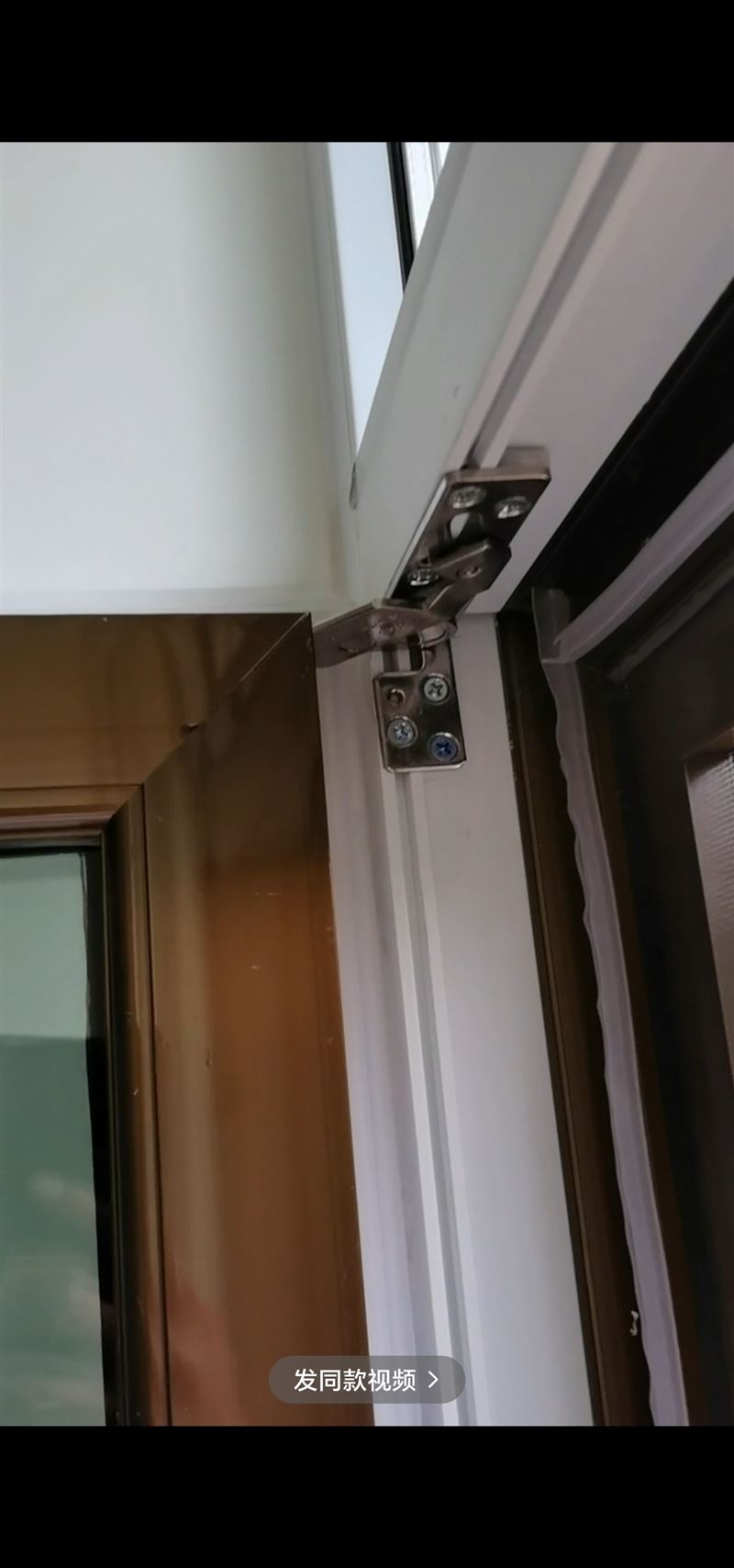 窗户各种疑难问题维修，漏风渗水、更换各种中空玻璃、钢化安全玻璃，各种窗纱制作安装，整套窗户更换，